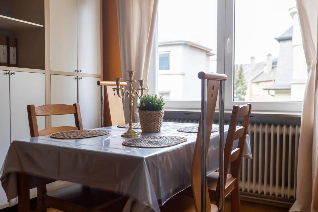 Bright 1Br Apartment, City Center - 5 Min Walk Dt Luksemburg Zewnętrze zdjęcie